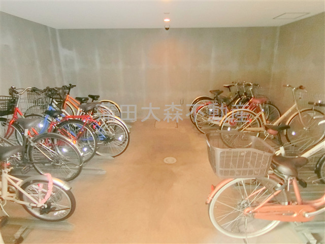 その他共有部分　屋根付きの駐輪場