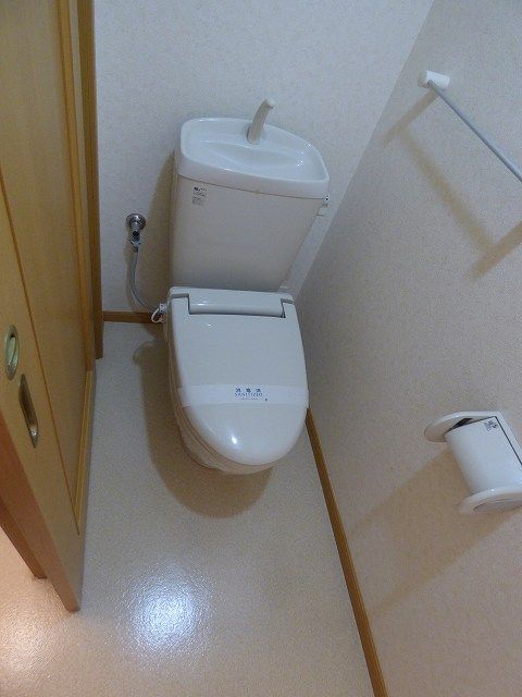 クレスタリアのトイレ写真