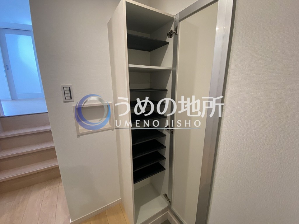 収納　靴箱
