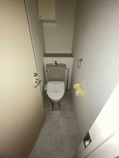 トイレ　別号室の参考写真です