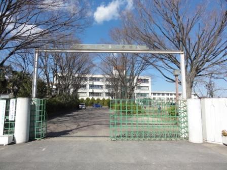 中学校　草加市立谷塚中学校（中学校）まで1706m