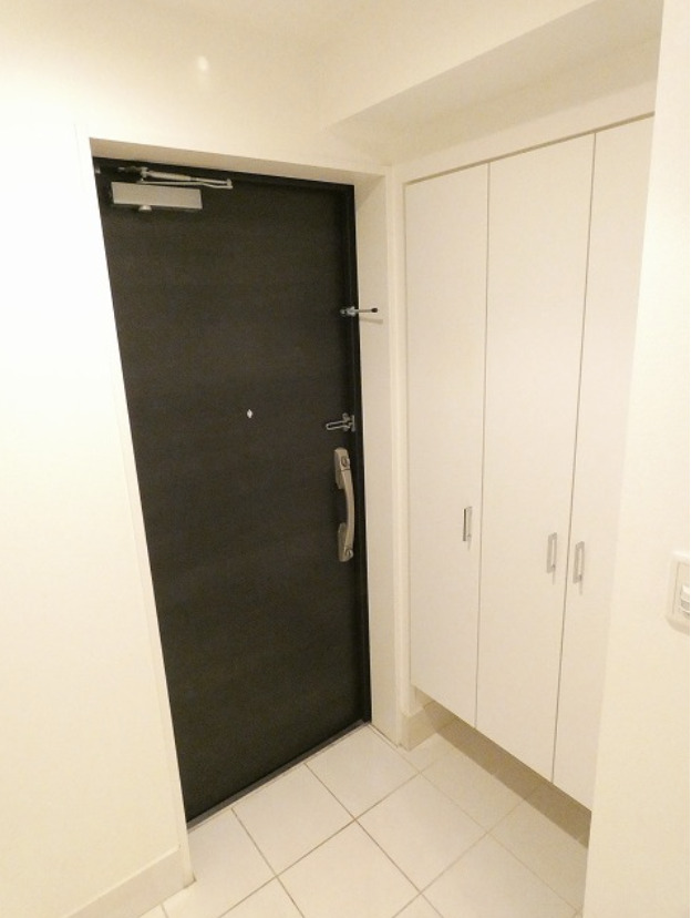 玄関　別号室イメージの為、現状を優先致します。
