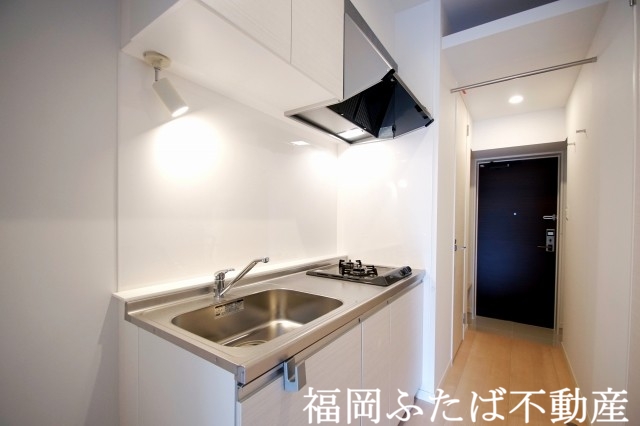 コモテリア渡辺通のキッチン写真