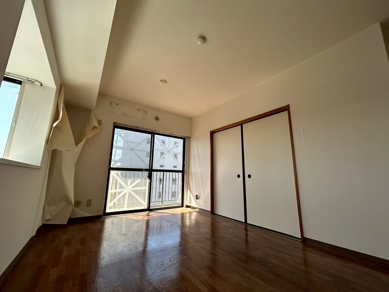 居室・リビング　反転部屋参照