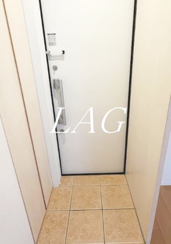 玄関　玄関です。