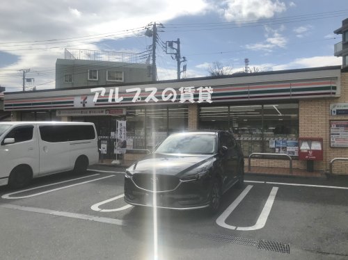 コンビニ　セブンイレブン 横浜上星川3丁目店（コンビニ）まで492m