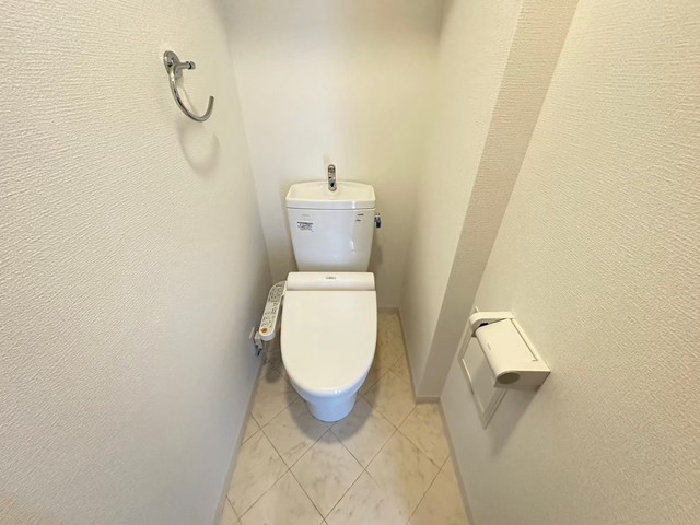 EXZA REGALO西日暮里のトイレ写真