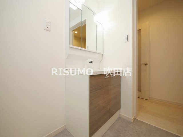 洗面設備　詳細は、RISUMO吹田店までお問い合わせ下さい♪