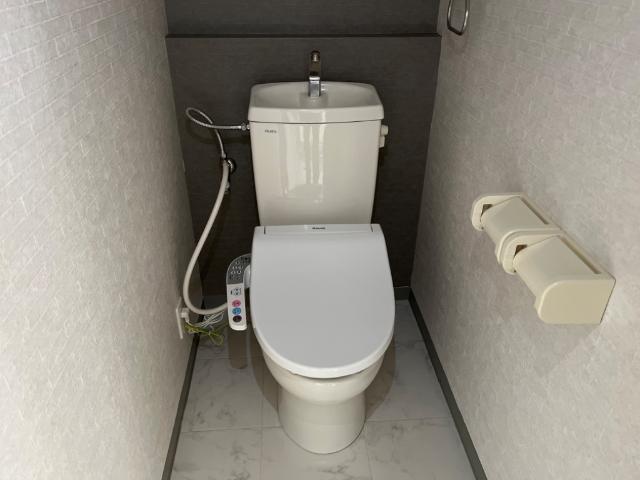 トイレ　シンプルで使いやすいトイレです