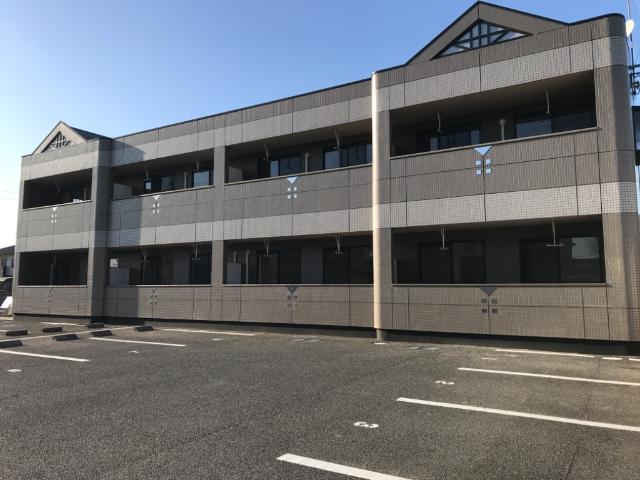 建物外観　落ち着いた雰囲気の外観です