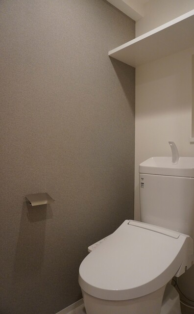 トイレ　※写真は同タイプ住戸です。