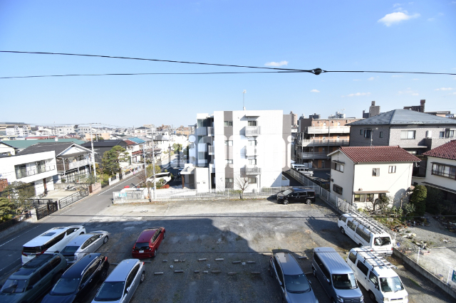 眺望　大きな建物が少なく視界がひらけています