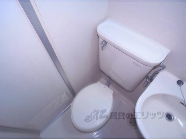 【スペリオン伏見のトイレ】