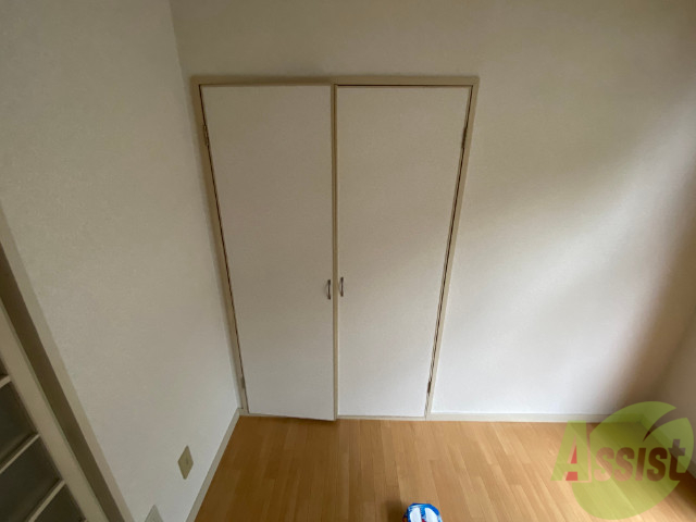 収納　クローゼットがありました。お洋服や荷物はここへ