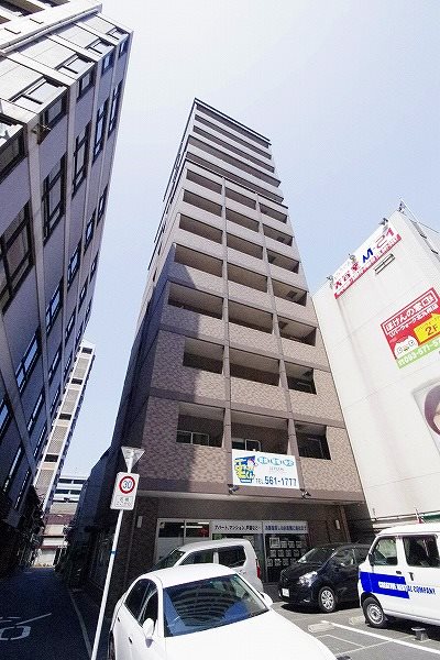 ＬＥＡＤ室町（リード室町）の建物外観