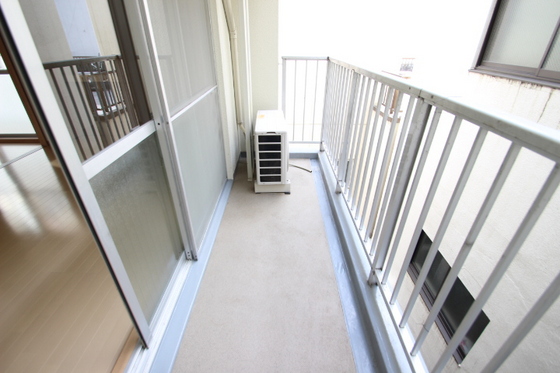 バルコニー　※別部屋の写真です