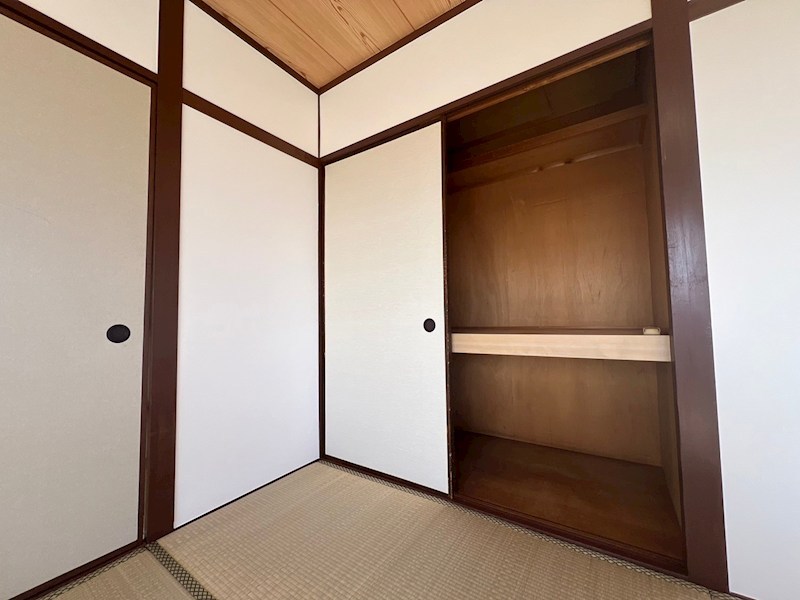 【神戸市灘区篠原本町のマンションの収納】