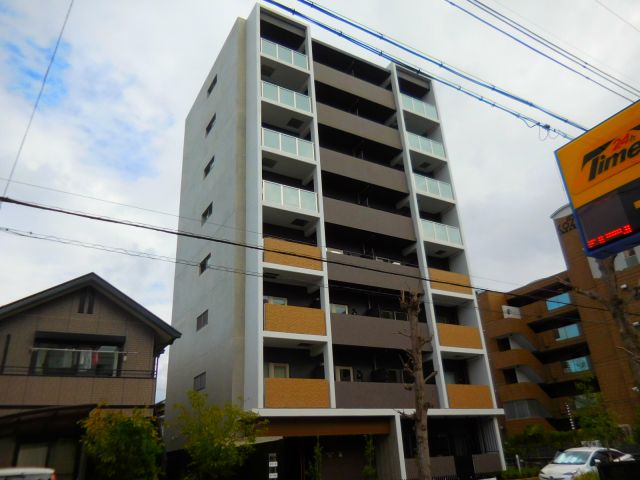 高槻市城北町のマンションの建物外観