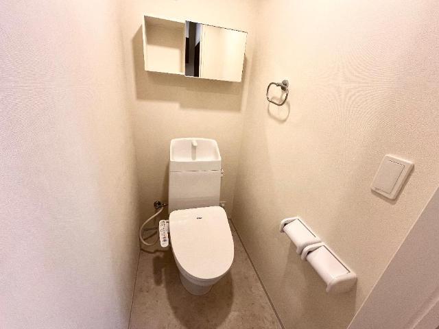 エメラルドIのトイレ写真