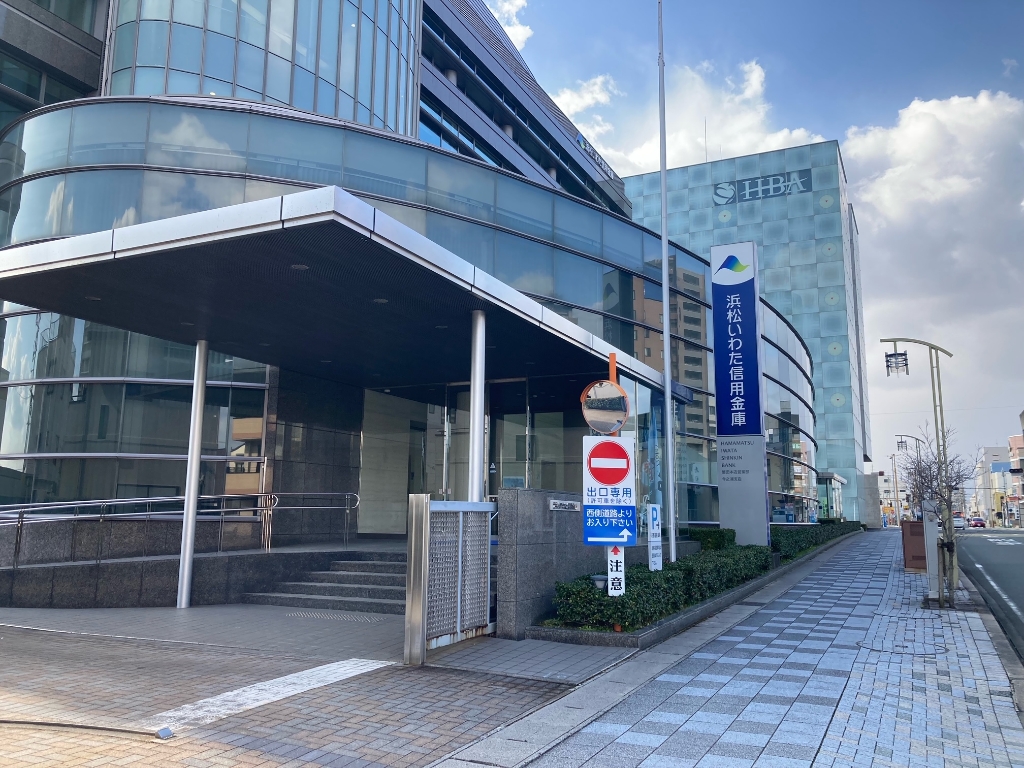 スーパー　THREEPPY(スリーピー) バロー磐田店（スーパー）まで450m