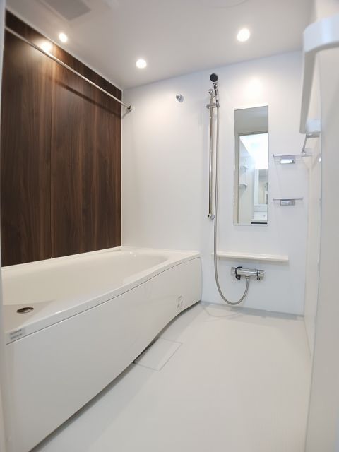 バス・シャワールーム