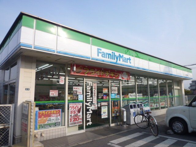 コンビニ　ファミリーマート藤井寺北岡店（コンビニ）まで76m