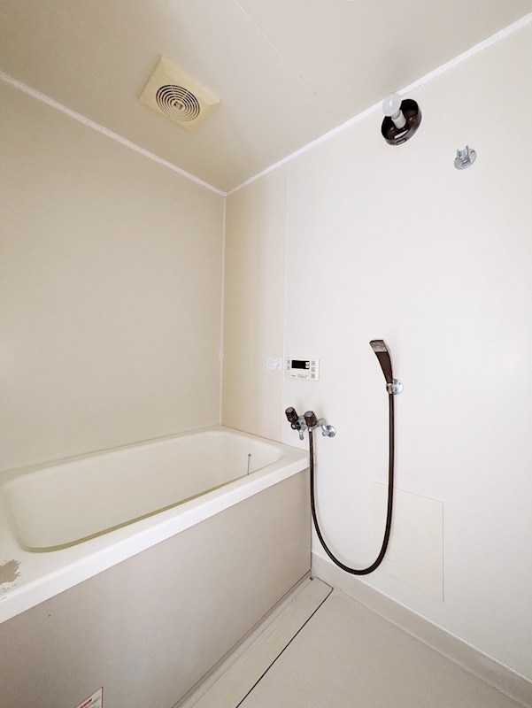 バス・シャワールーム　追い焚き付き