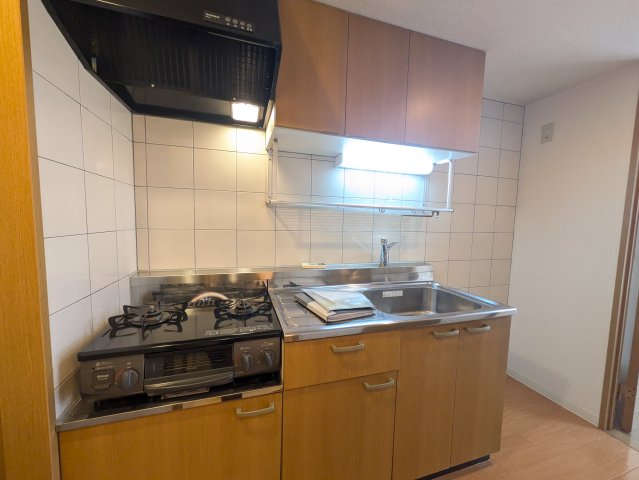 キッチン　新栄サンハイツ