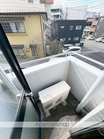 マトリクスの内装写真