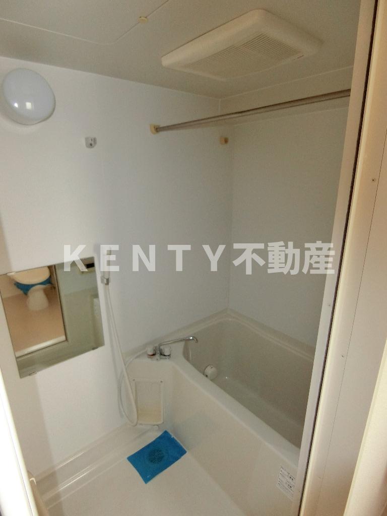 バス・シャワールーム　お風呂で日々の疲れを落としましょう