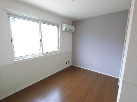 その他部屋・スペース　洋室にもエアコンあり◎