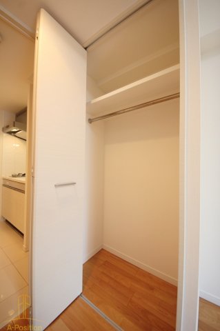 収納　エスライズ北堀江