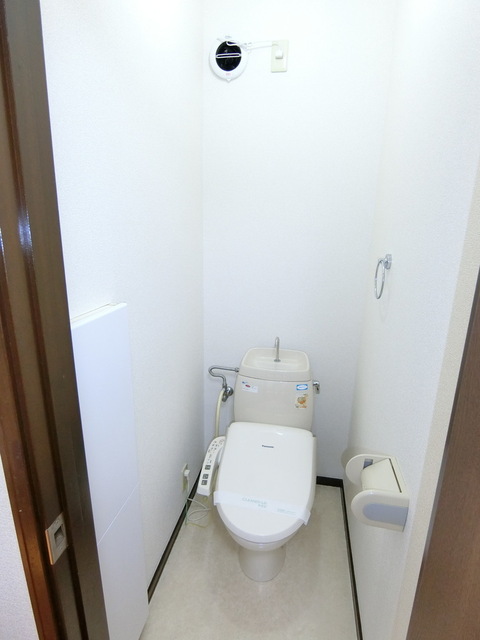 トイレ　同タイプの２階のお部屋の写真です