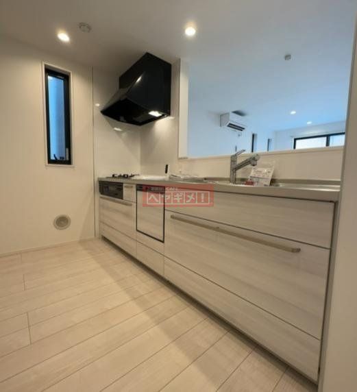 キッチン　リビング/居室