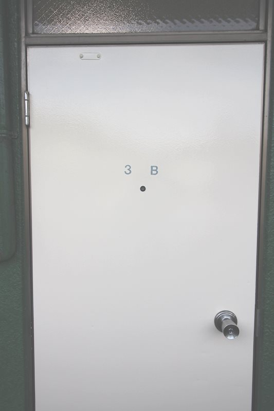 玄関　※別室参考画像