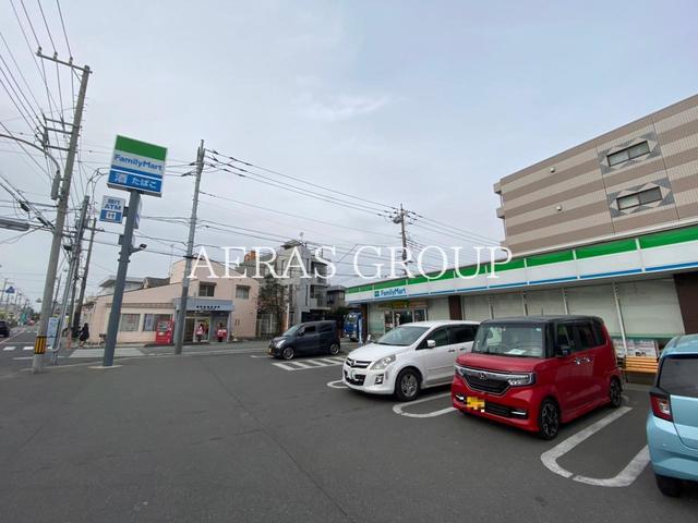 コンビニ　ファミリーマート さいたま西堀三丁目店（コンビニ）まで729m