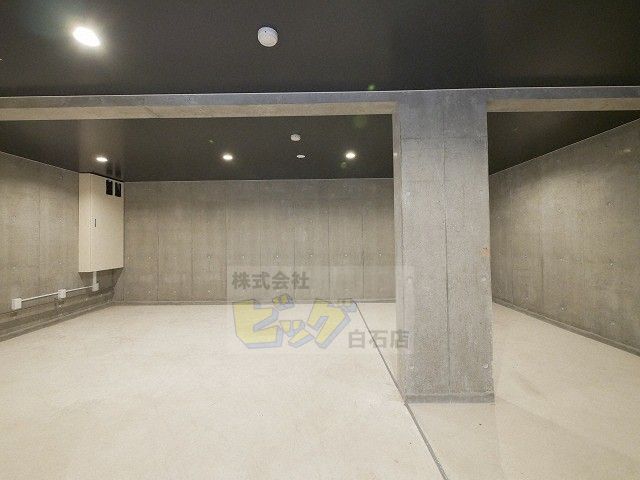 その他共有部分　屋内駐輪場付きです♪