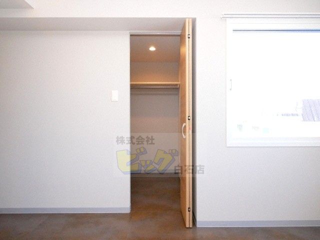 収納　広々ウォークインクローゼット付きです♪