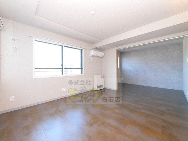 居室・リビング　お洒落なデザイナーズマンションです♪