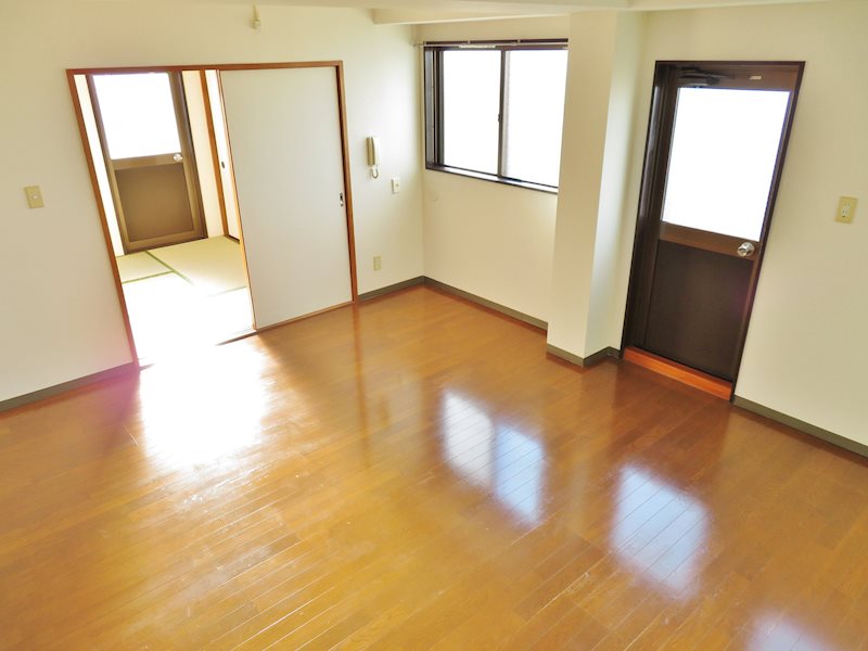 その他部屋・スペース　明るい色調の室内です