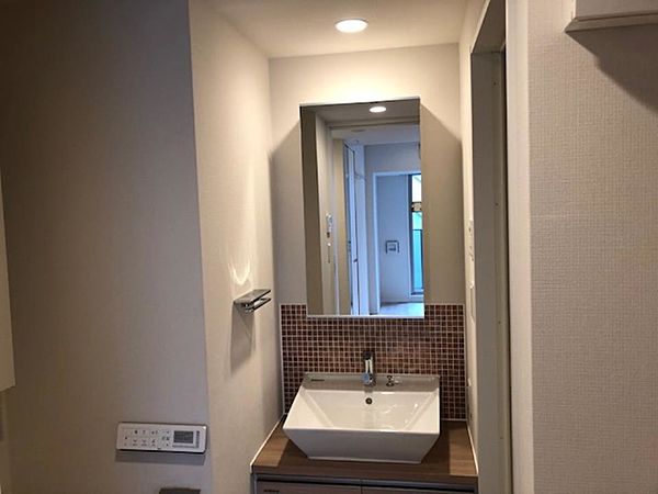 洗面設備　※別部屋の参考写真です。