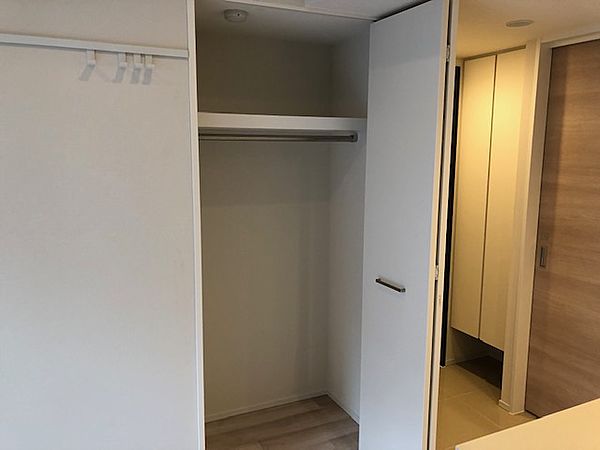収納　※別部屋の参考写真です。