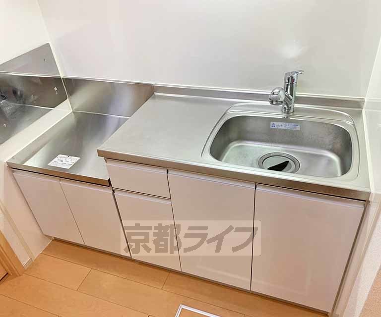 キッチン　キッチンです。