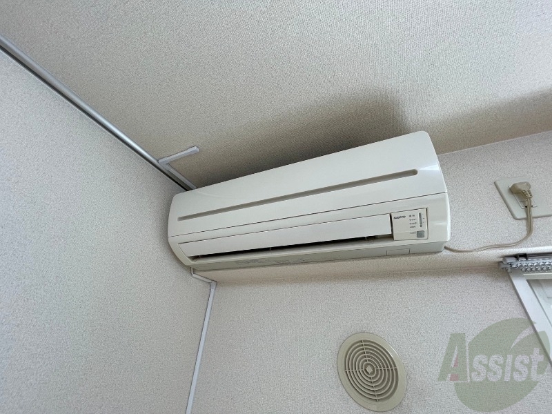 その他設備　エアコンもあり暑い夏もこれで快適ですよ～