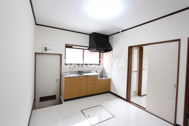 キッチン　現況と異なる場合があります。