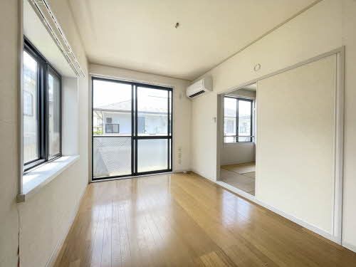 居室・リビング　洋室