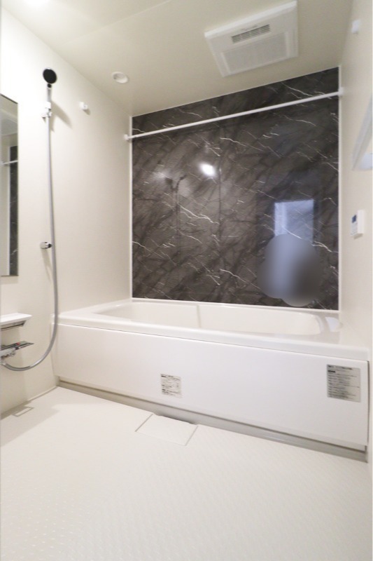 バス・シャワールーム　図面と現状に相違がある場合には現状を優先