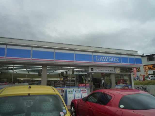 コンビニ　ローソン仙台上杉1丁目店（コンビニ）まで82m