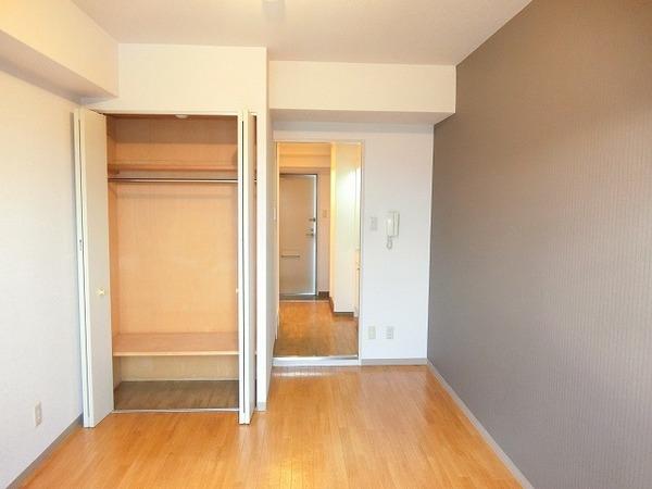 その他部屋・スペース　明るい洋室！