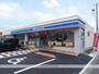 コンビニ　ローソン（コンビニ）まで719m